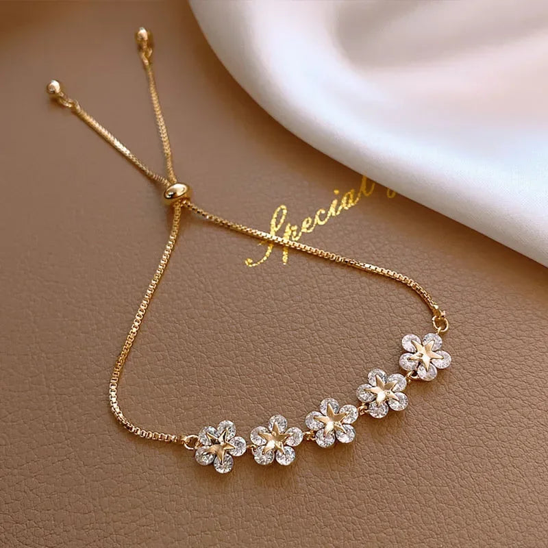 Silver Beautiful Stars Bracelets for Women Girl Korean Designer Party Wedding Fashion Jewelry Holiday Gifts Dropshipping